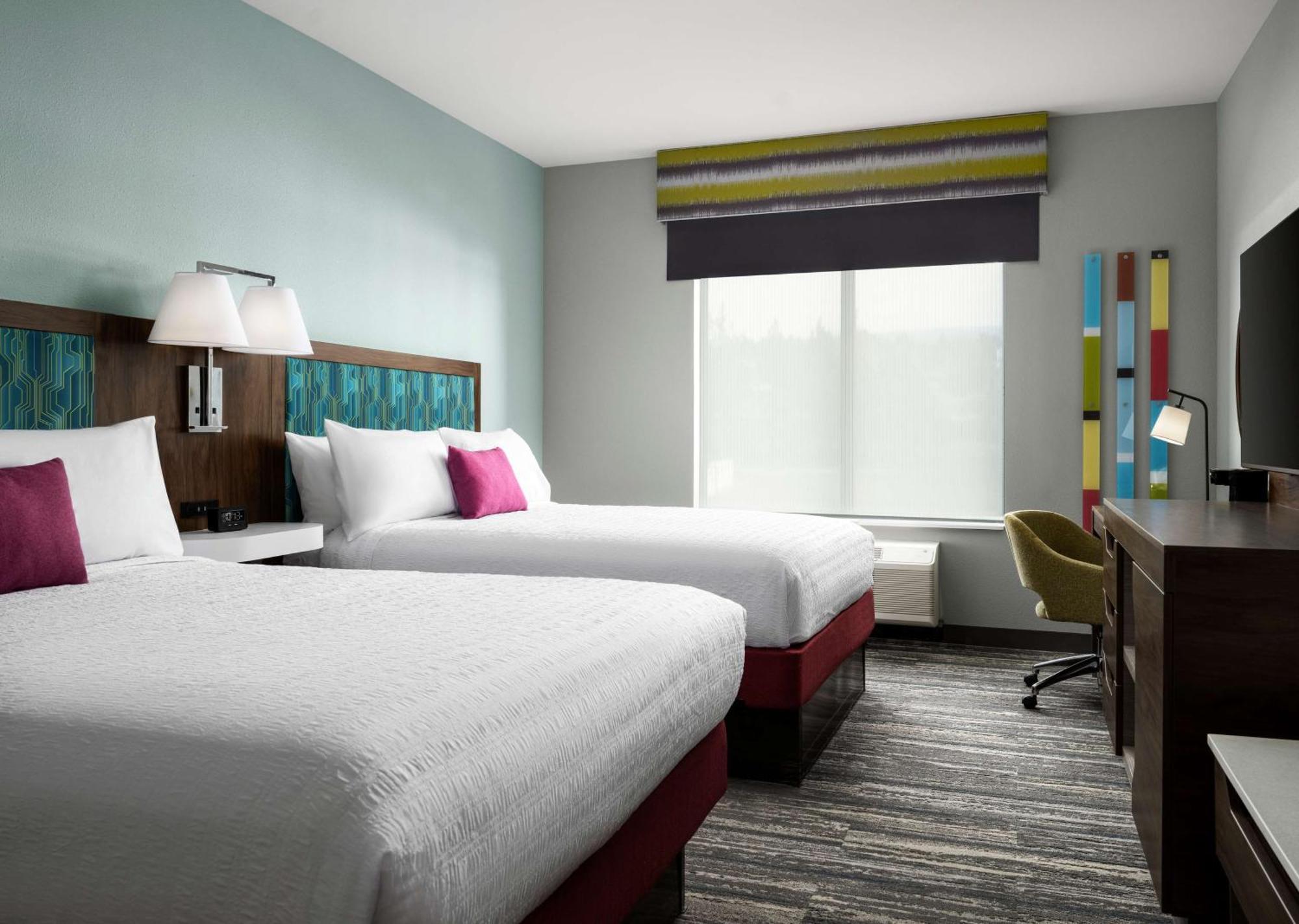 Hampton Inn Redmond Bend Airport Экстерьер фото